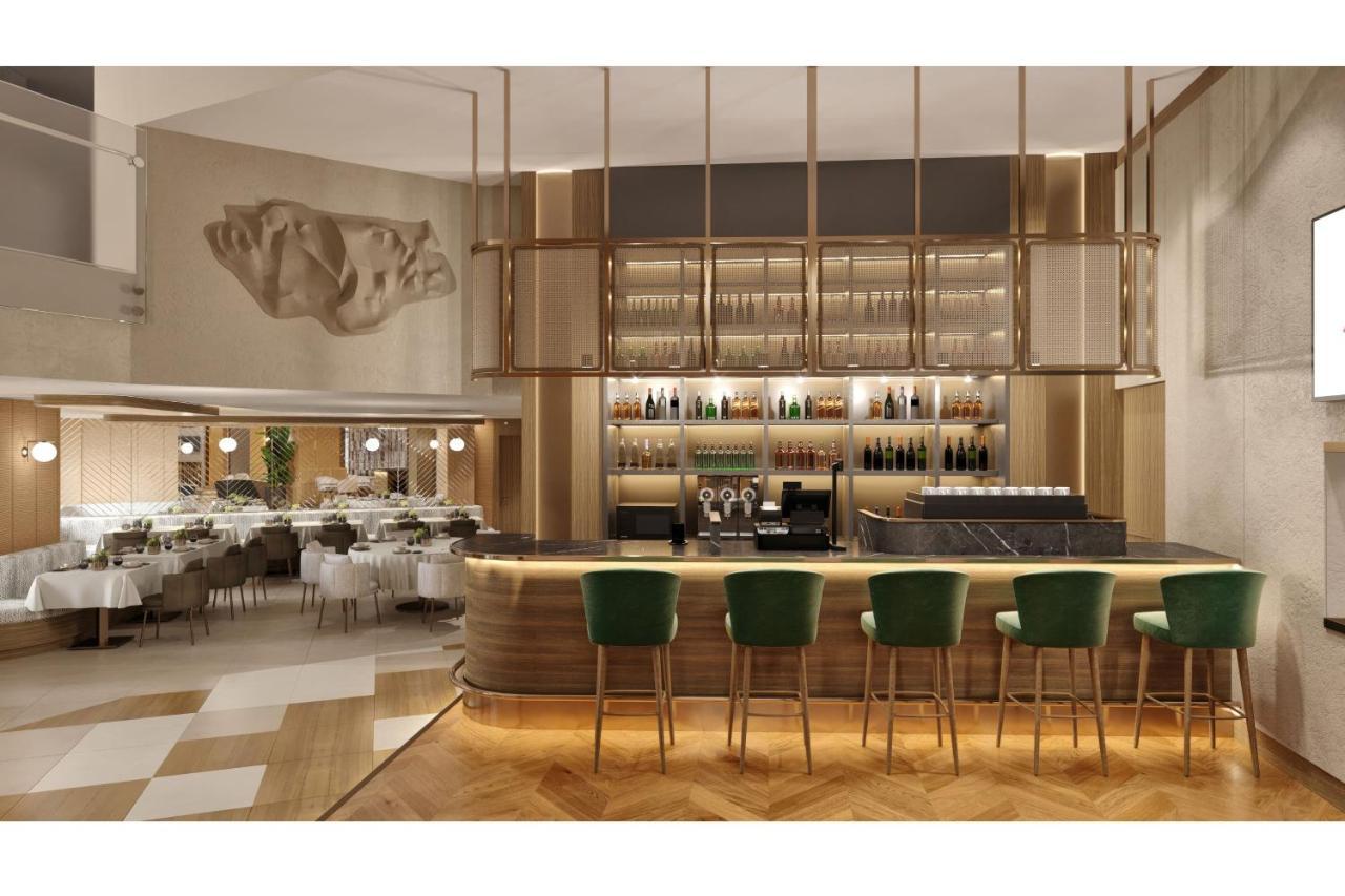 Delta By Marriott West Hotel 5*